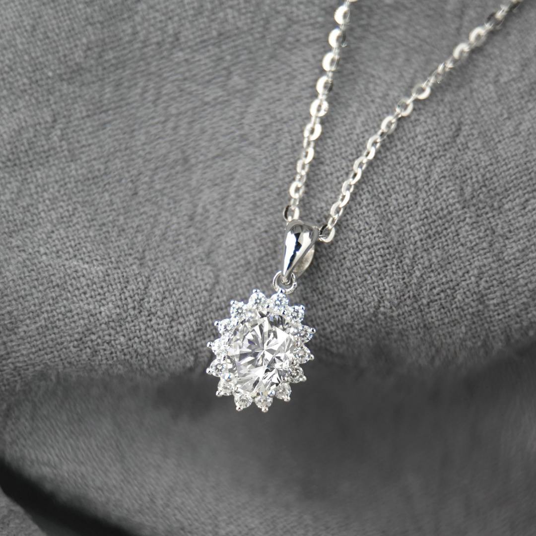 Synthetic Moissanite Pendant Necklace Chain S925