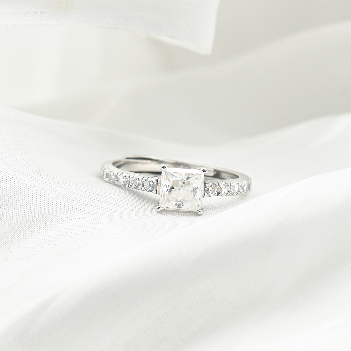 1ct Princess Synthetic Moissanite Romantic Ring S925