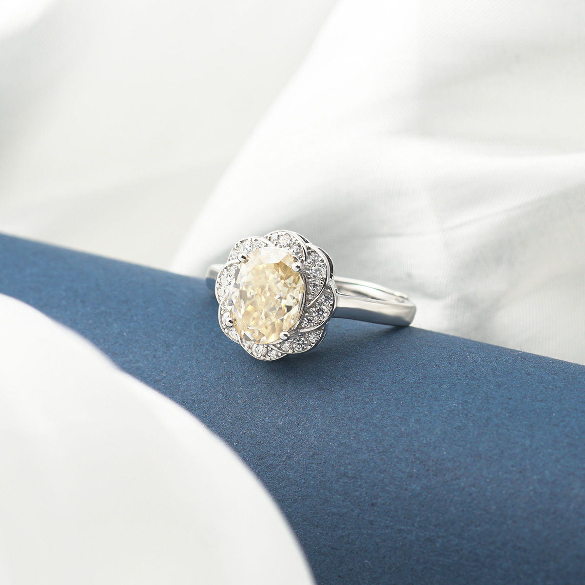 2ct Oval Synthetic Moissanite Delicate Flower Ring S925