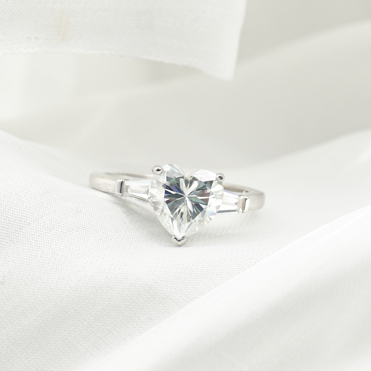 2ct Heart Synthetic Moissanite Ring S925