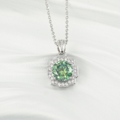 2ct Round Synthetic Moissanite Luxurious Flower Pendant Necklace Chain S925