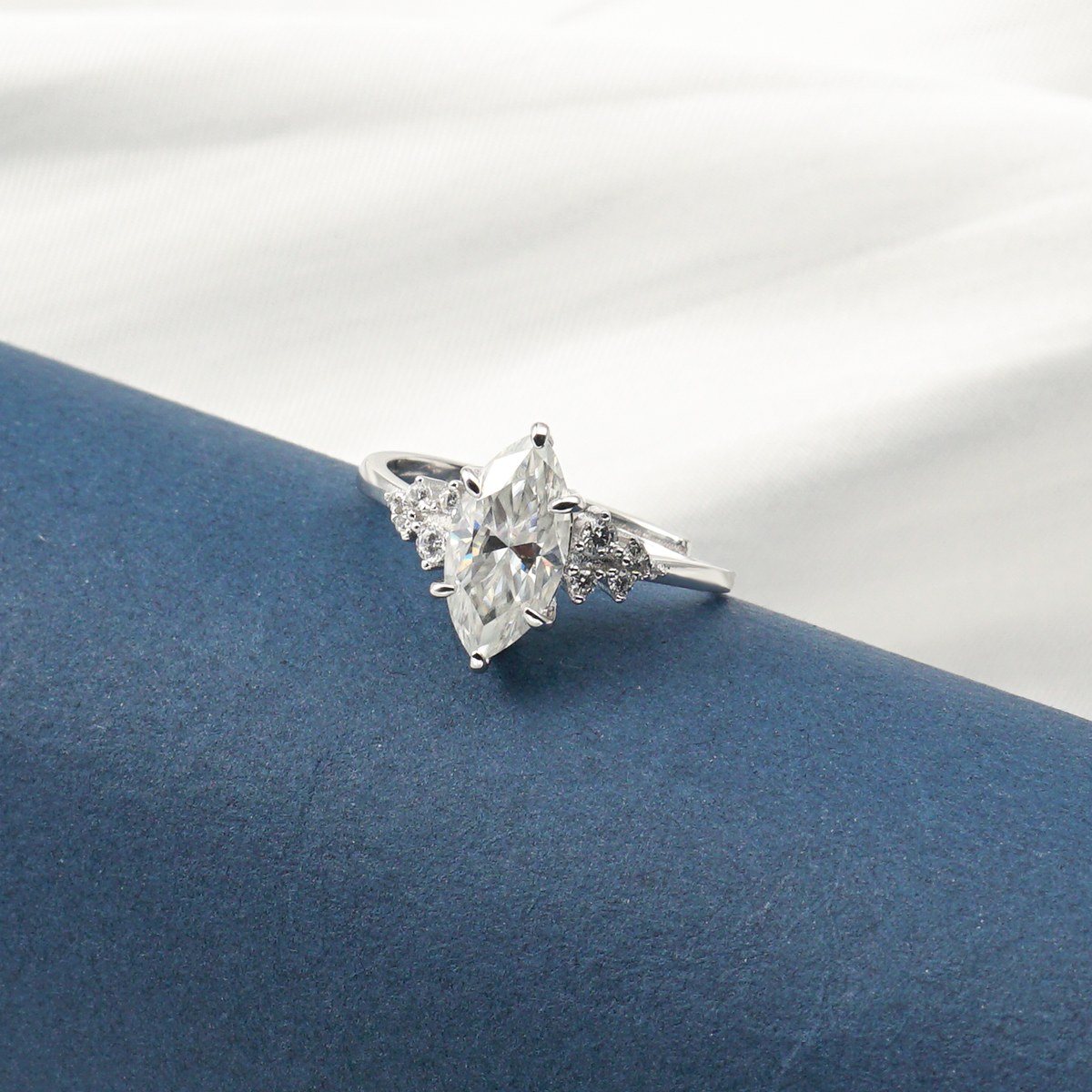 1.5ct Marquise Synthetic Moissanite Ring S925