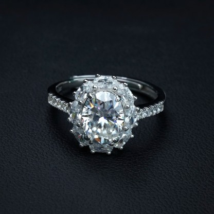 2ct Oval Synthetic Moissanite Ring S925