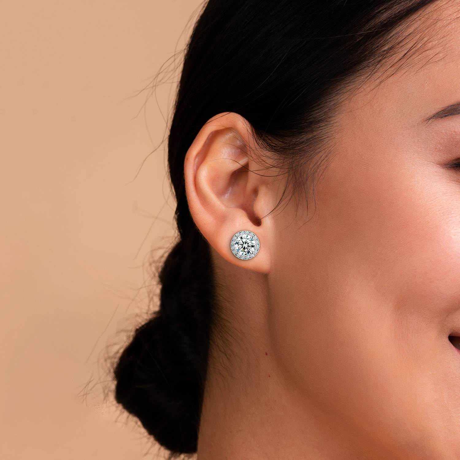 0.5ct-3ct Round Synthetic Moissanite Halo Stud Earrings S925