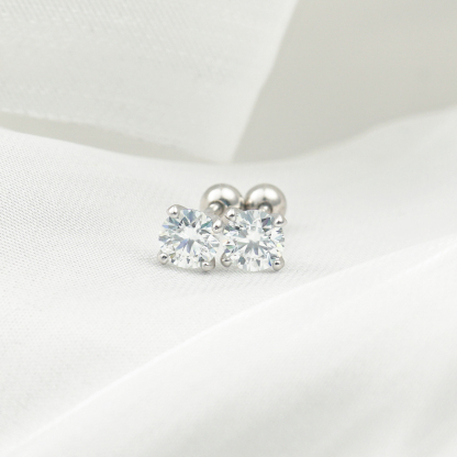 0.3ct Round Synthetic Moissanite Four Prong Stud Earrings S925