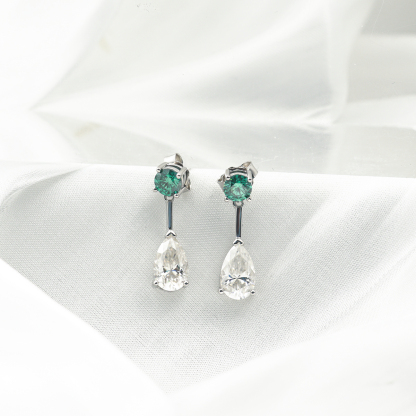 1.3ct Pear Synthetic Moissanite Teardrop-shaped Stud Earrings S925