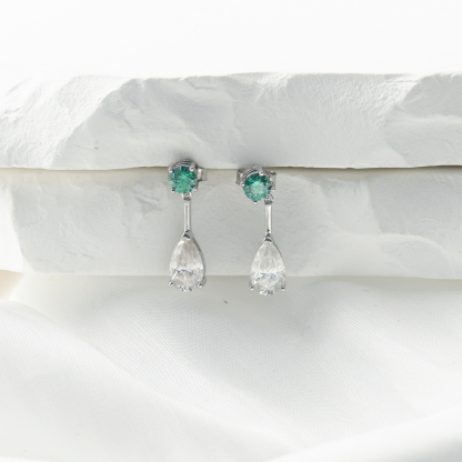 1.3ct Pear Synthetic Moissanite Teardrop-shaped Stud Earrings S925