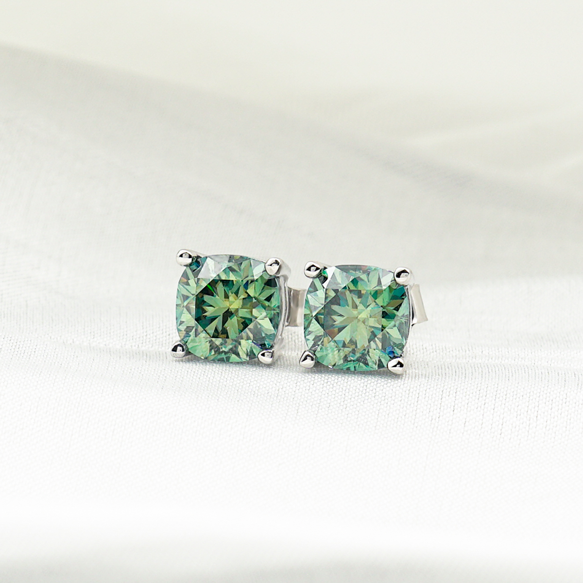 1ct Cushion Synthetic Moissanite Stud Earrings S925