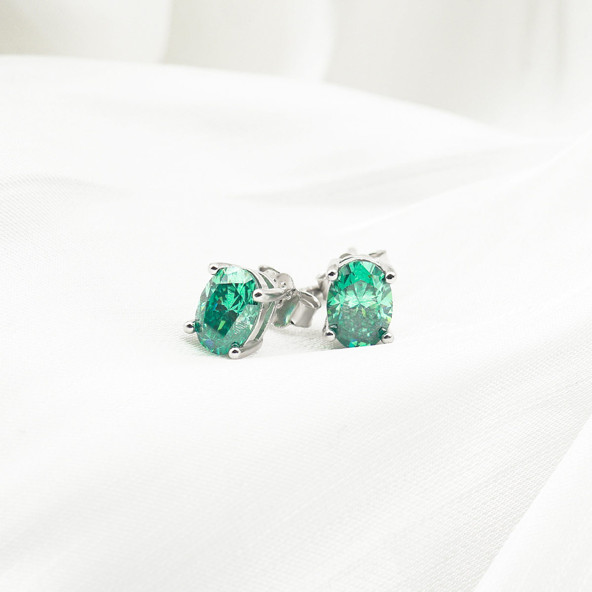 1ct Oval Synthetic Moissanite Stud Earrings S925