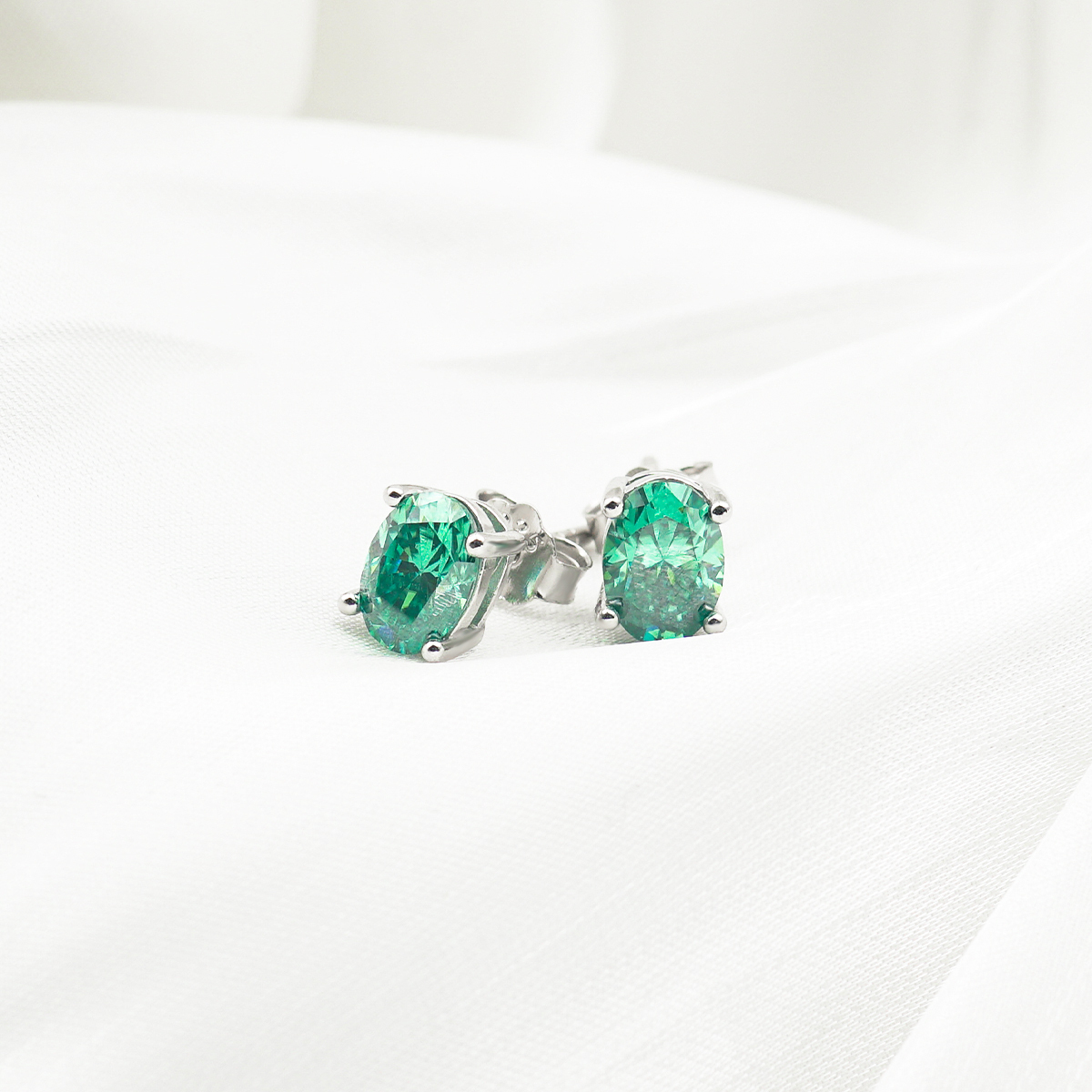 1ct Oval Synthetic Moissanite Stud Earrings S925