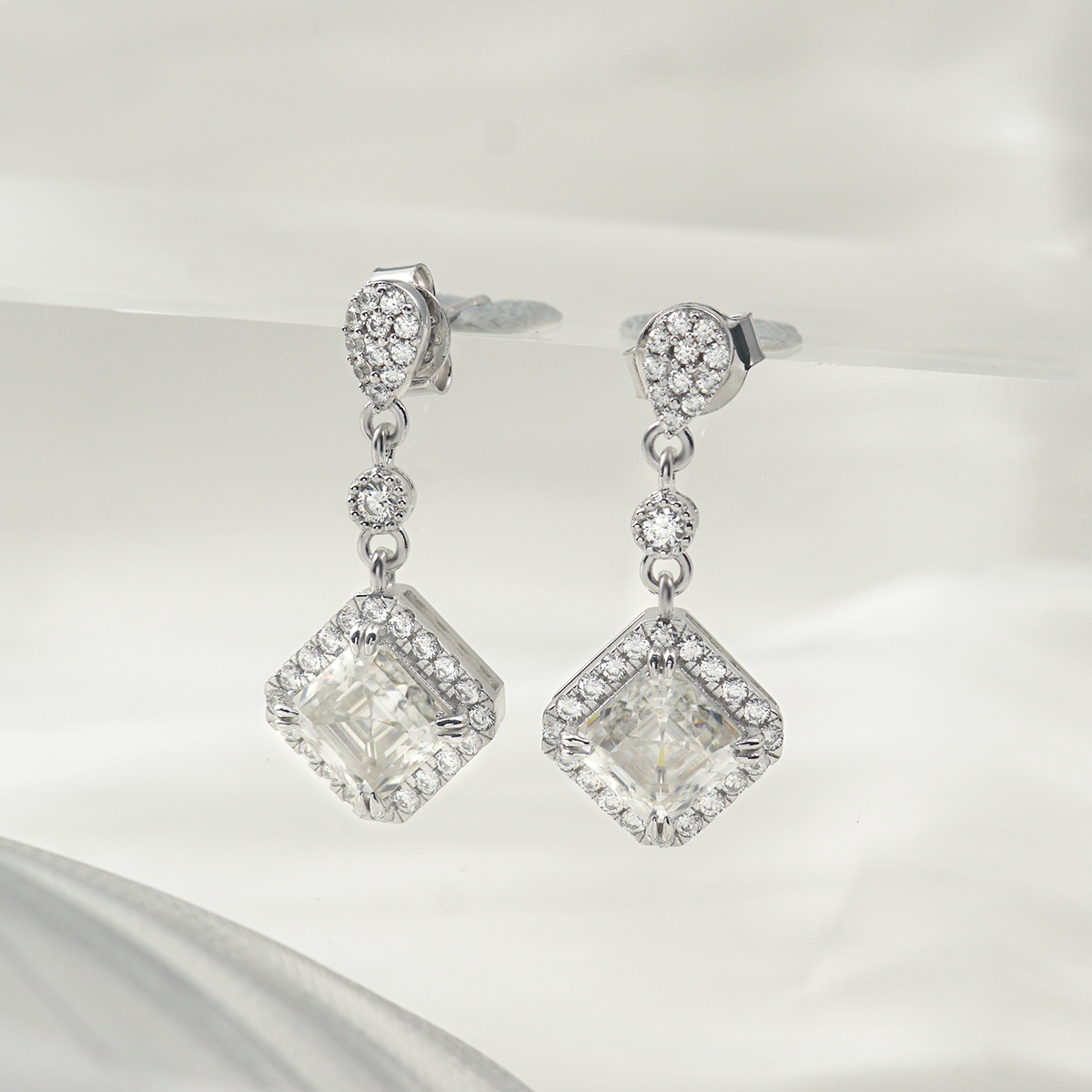 1ct Asscher Synthetic Moissanite Prismatic Stud Earrings S925