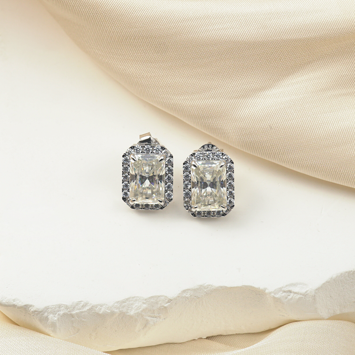 3.5ct Radiant Synthetic Moissanite Stud Earrings S925