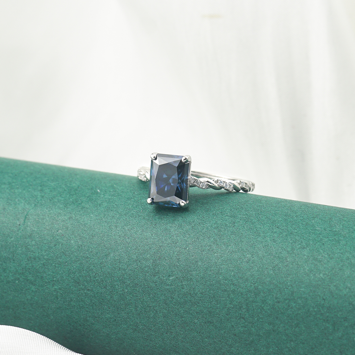 3ct Radiant Synthetic Moissanite Vine Ring S925