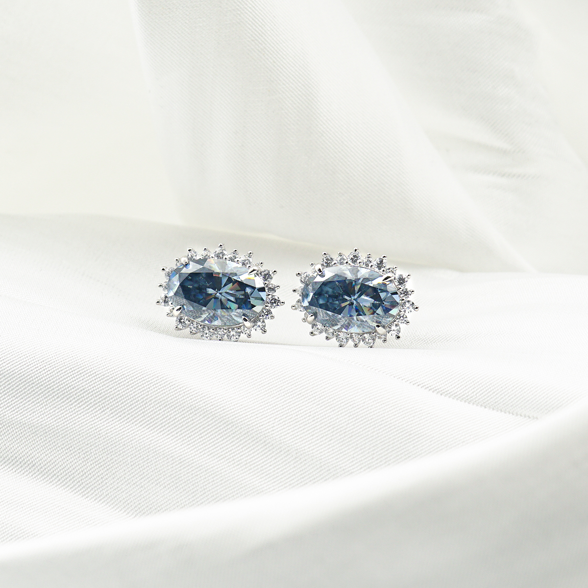 3ct Oval Synthetic Moissanite Sunflower Stud Earrings S925