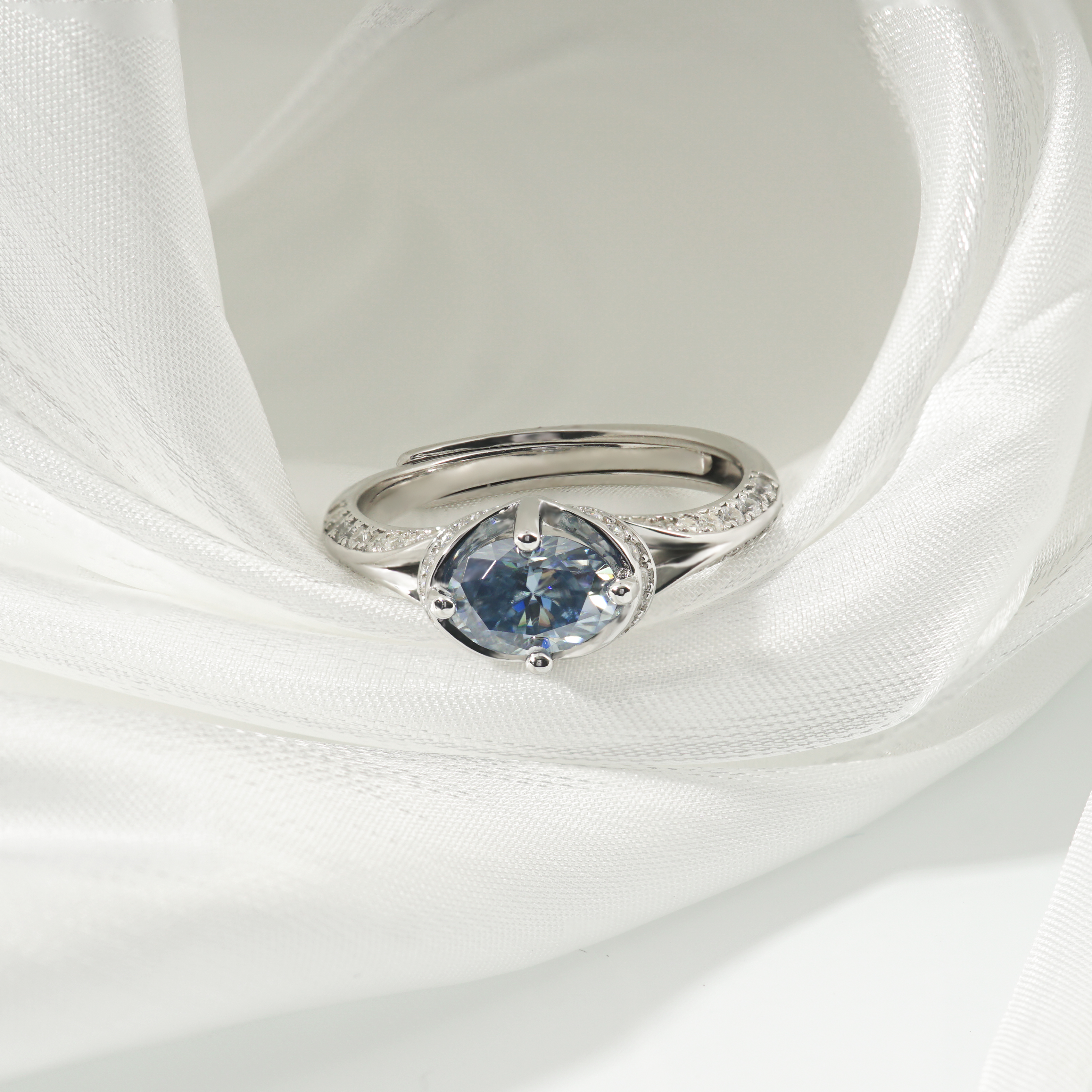 1ct Oval Synthetic Moissanite Ring S925