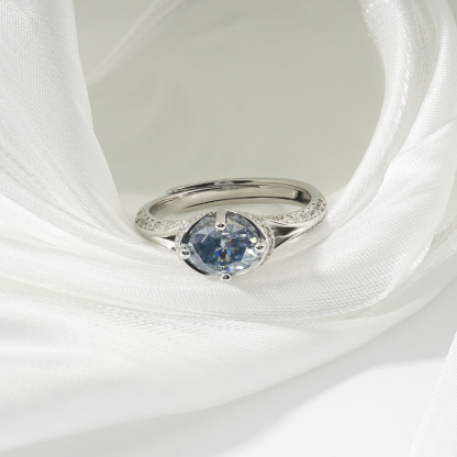 1ct Oval Synthetic Moissanite Ring S925