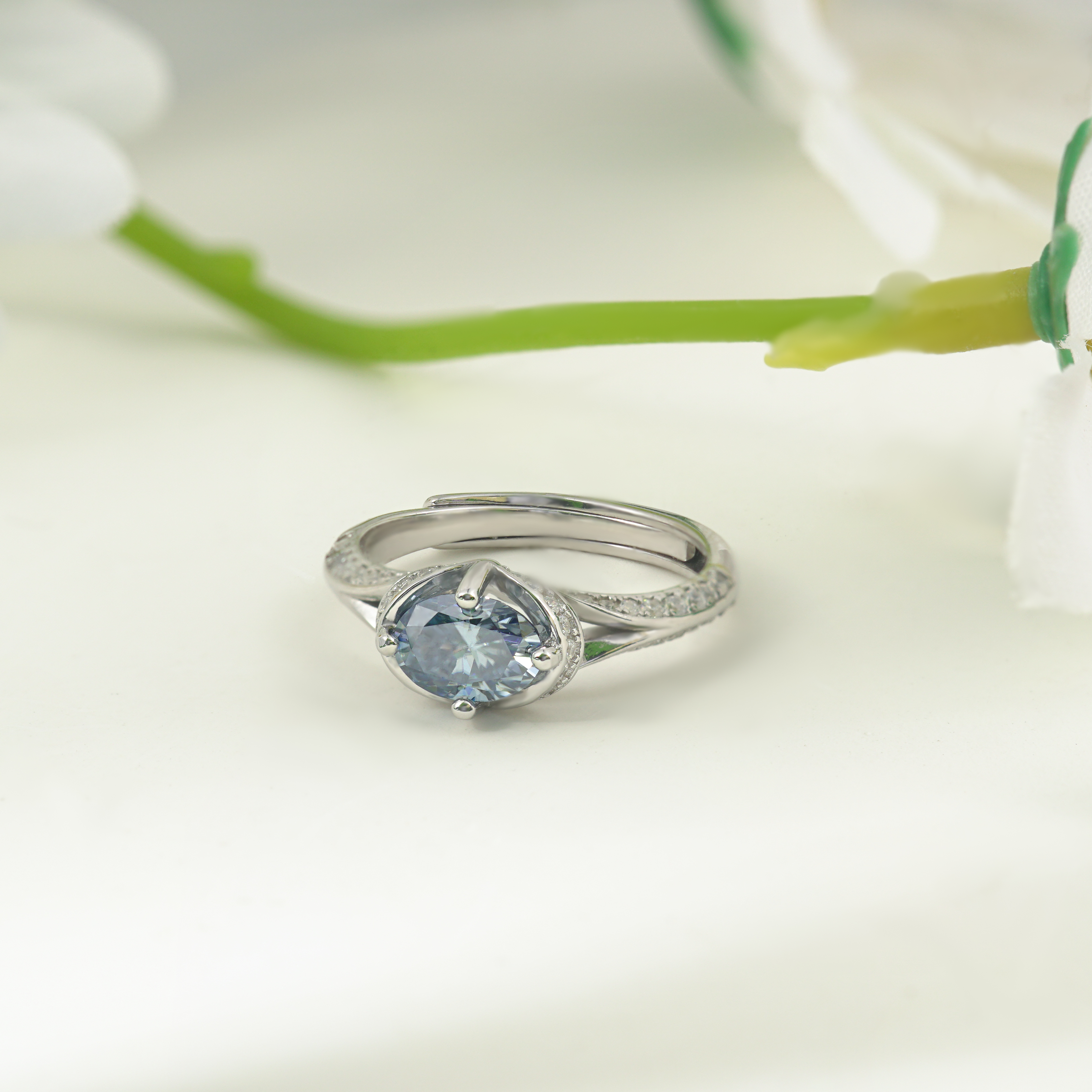 1ct Oval Synthetic Moissanite Ring S925