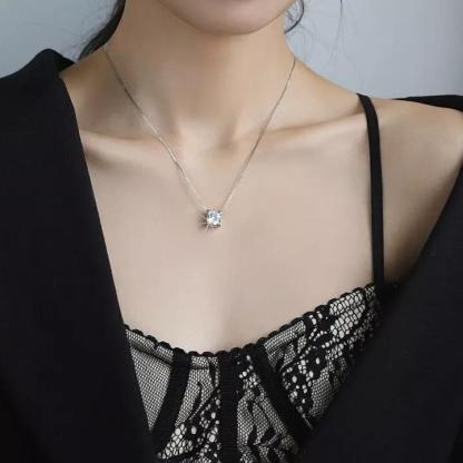 S925 1CT ROUND CUT SYNTHETIC MOISSANITE CLASSIC SOLITAIRE PRONG PENDANT NECKLACE