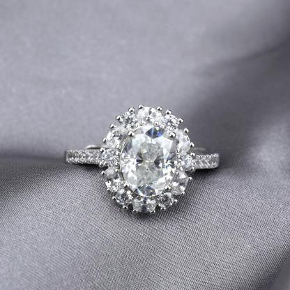 2ct Oval Synthetic Moissanite Ring S925