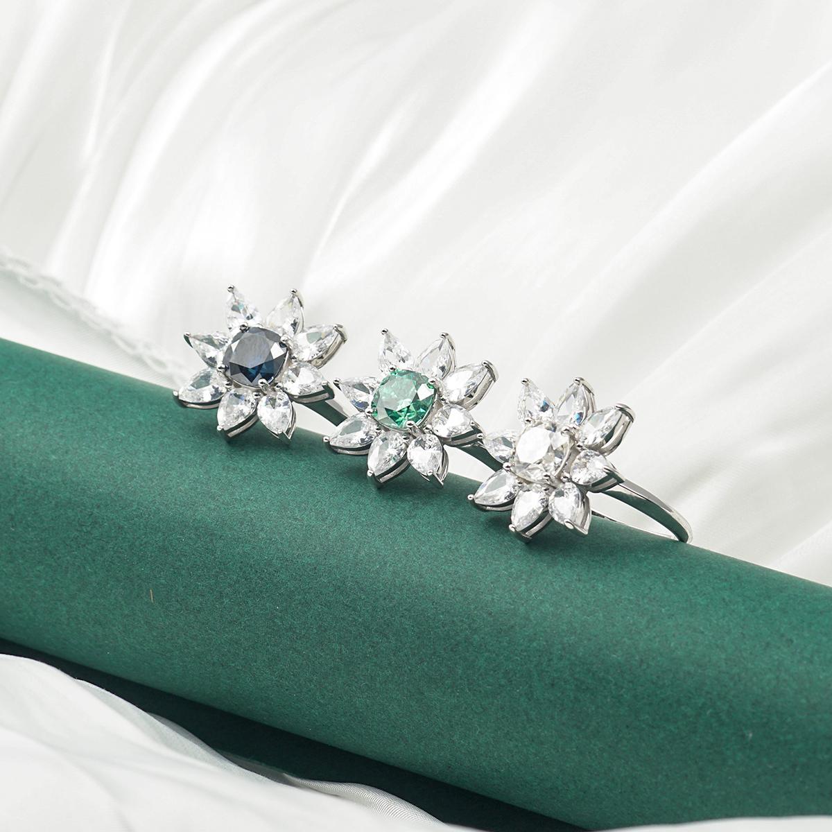 2ct Cushion Synthetic Moissanite Flower Ring In 925 Sterling Silver