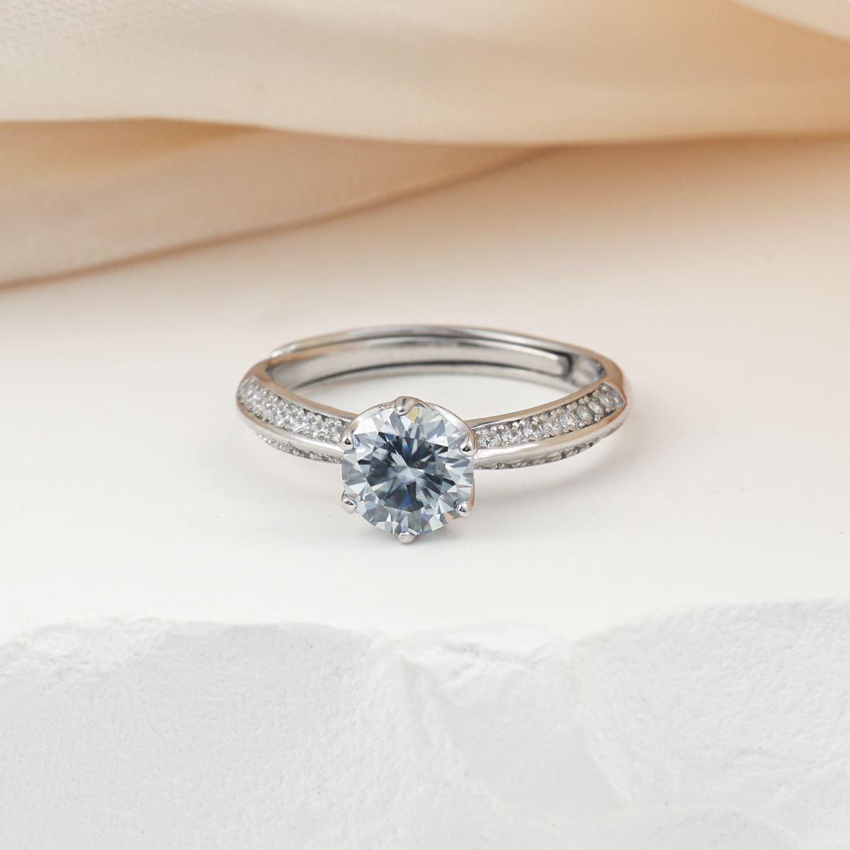 1ct Round Synthetic Moissanite Ring S925