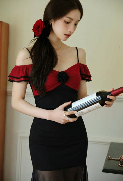 吊带连衣裙长款性感可爱雪纺木耳边袖口透气