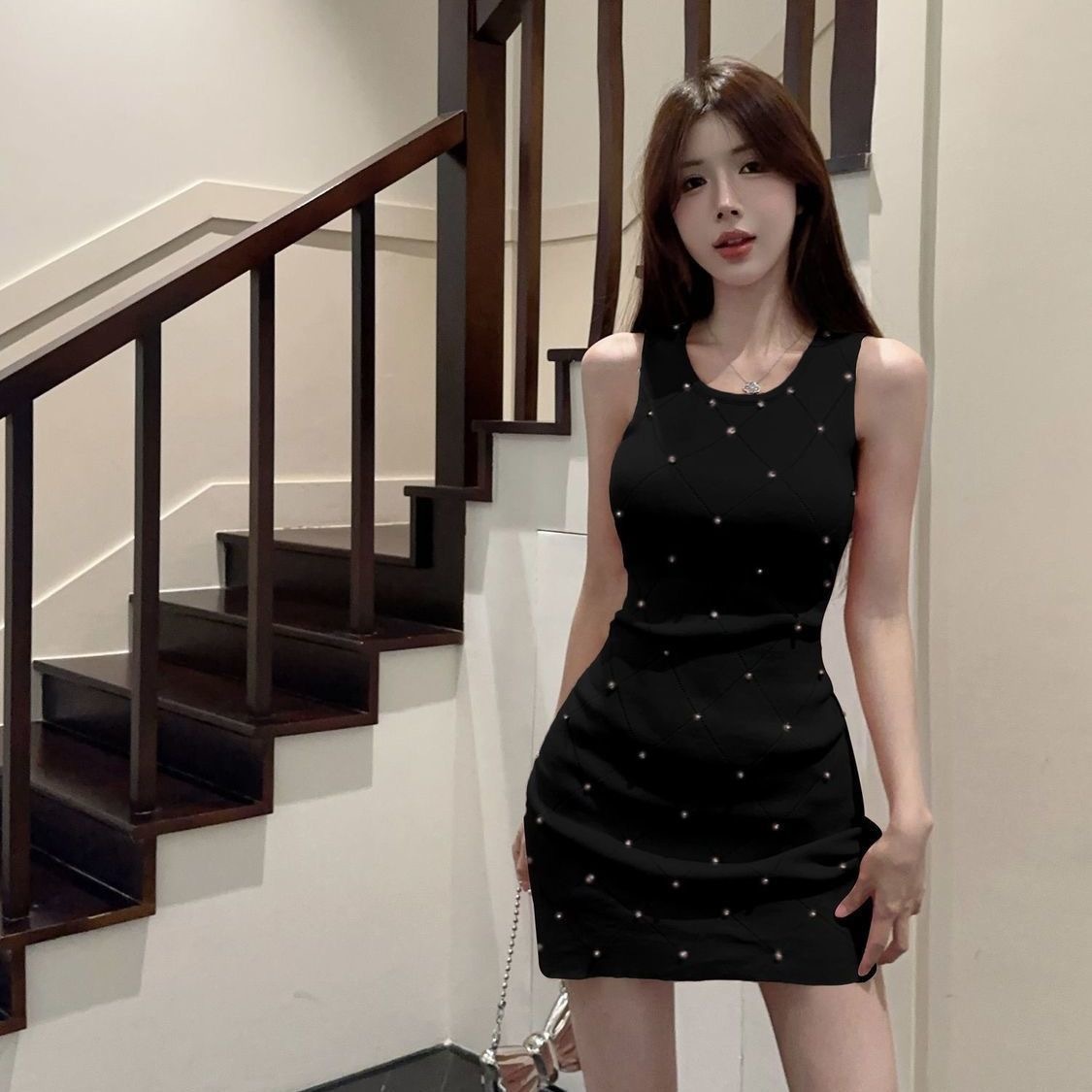 2026年春夏法式设计感小香风背心气质针织修身显瘦辣妹新款连衣裙包臀裙子