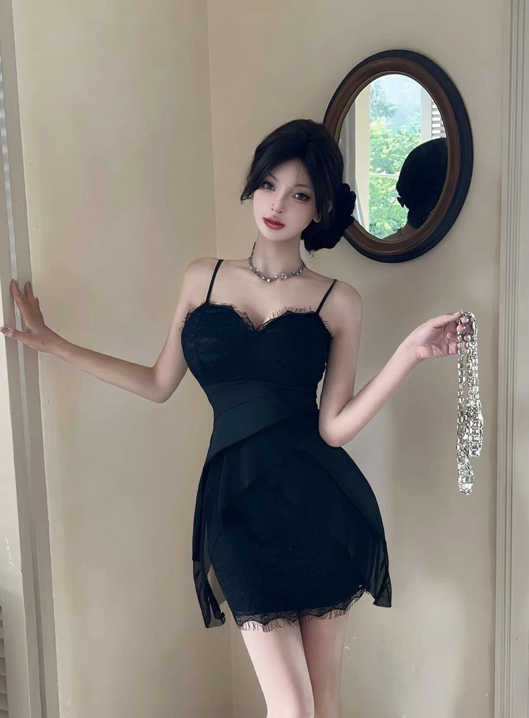 2026春夏气质法式纯欲网纱拼接不规则吊带礼服短裙性感名媛收腰包臀连衣裙