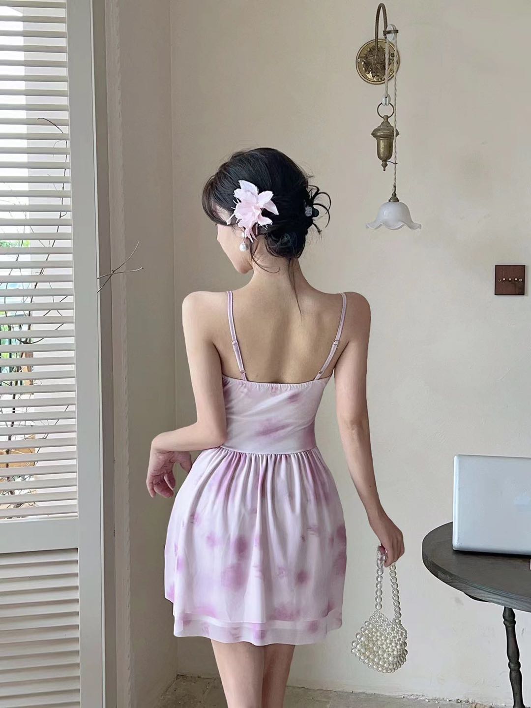 2026春夏纯欲风小清新甜美吊连衣裙小个子收腰花朵飘带网纱蓬蓬裙短裙公主裙子