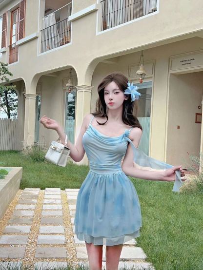 2026春夏纯欲风小清新甜美吊连衣裙小个子收腰花朵飘带网纱蓬蓬裙短裙公主裙子