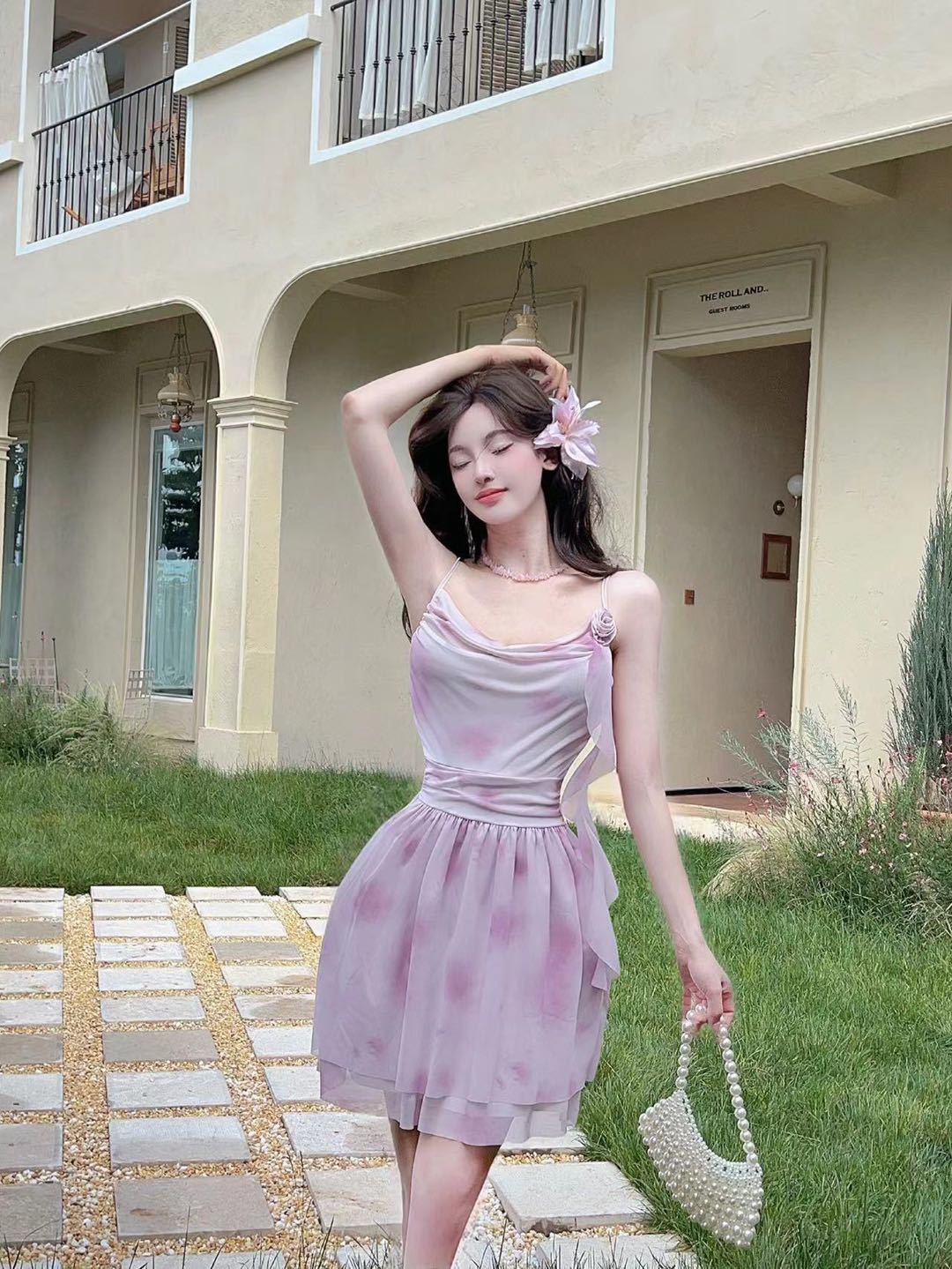 2026春夏纯欲风小清新甜美吊连衣裙小个子收腰花朵飘带网纱蓬蓬裙短裙公主裙子