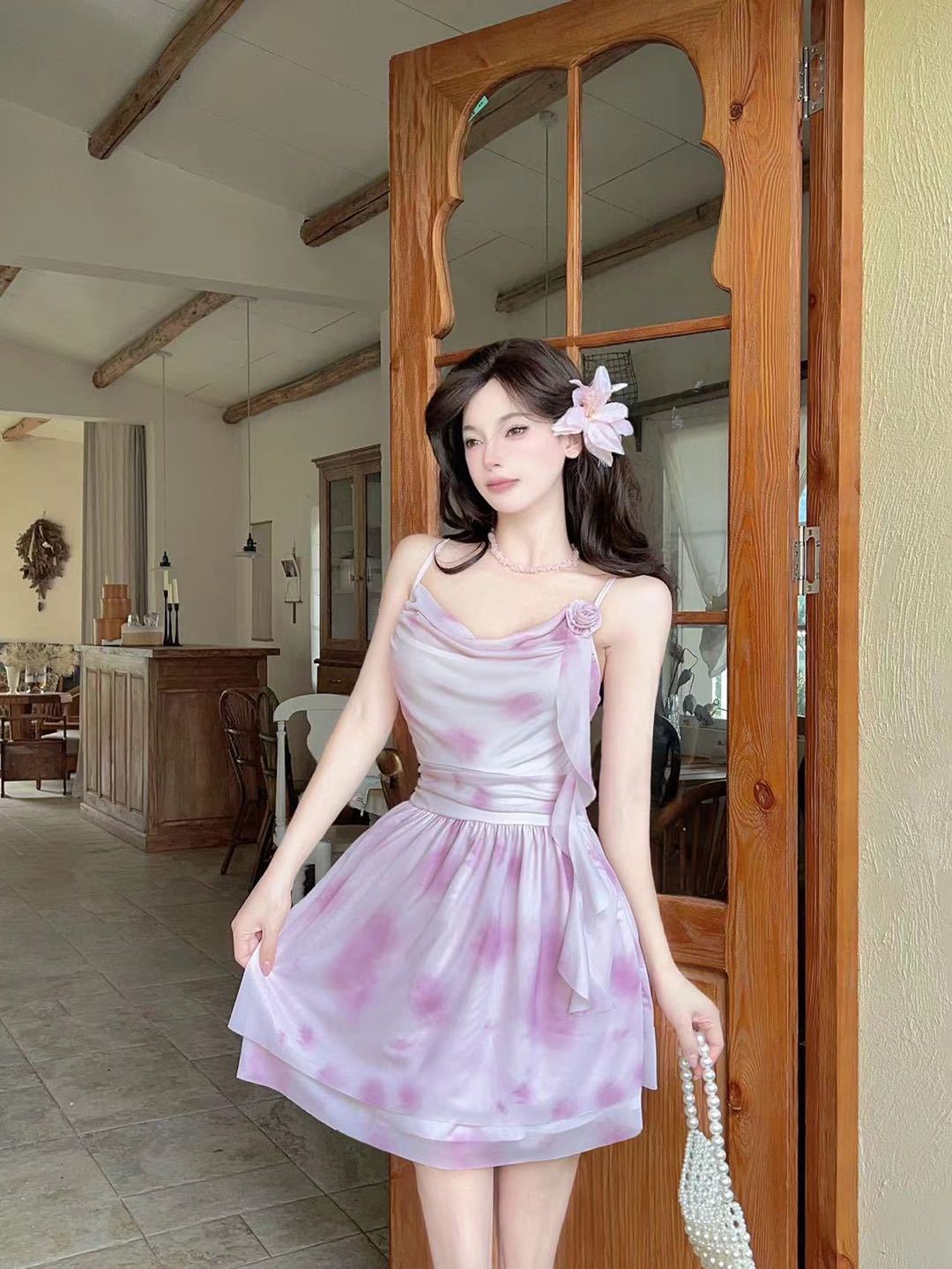 2026春夏纯欲风小清新甜美吊连衣裙小个子收腰花朵飘带网纱蓬蓬裙短裙公主裙子