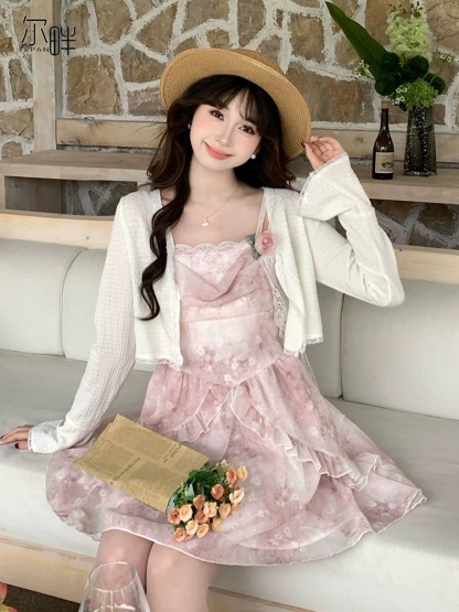 2026年春夏法式甜美碎花吊带连衣裙女防晒针织开衫两件套装