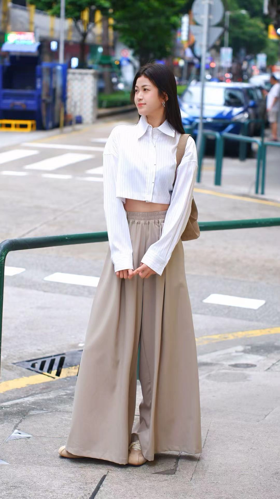 Cropped Shirt 簡約套裝｜垂感極簡風穿搭