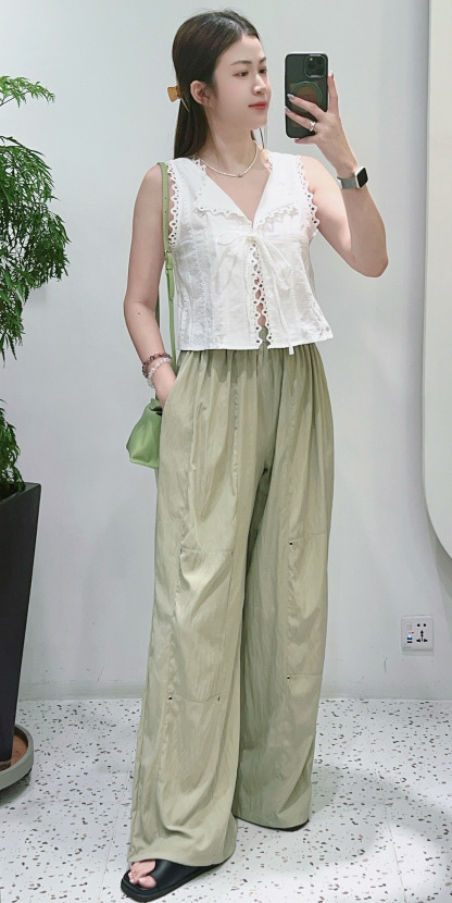 反領綁結刺繡vest