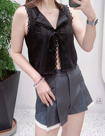 反領綁結刺繡vest
