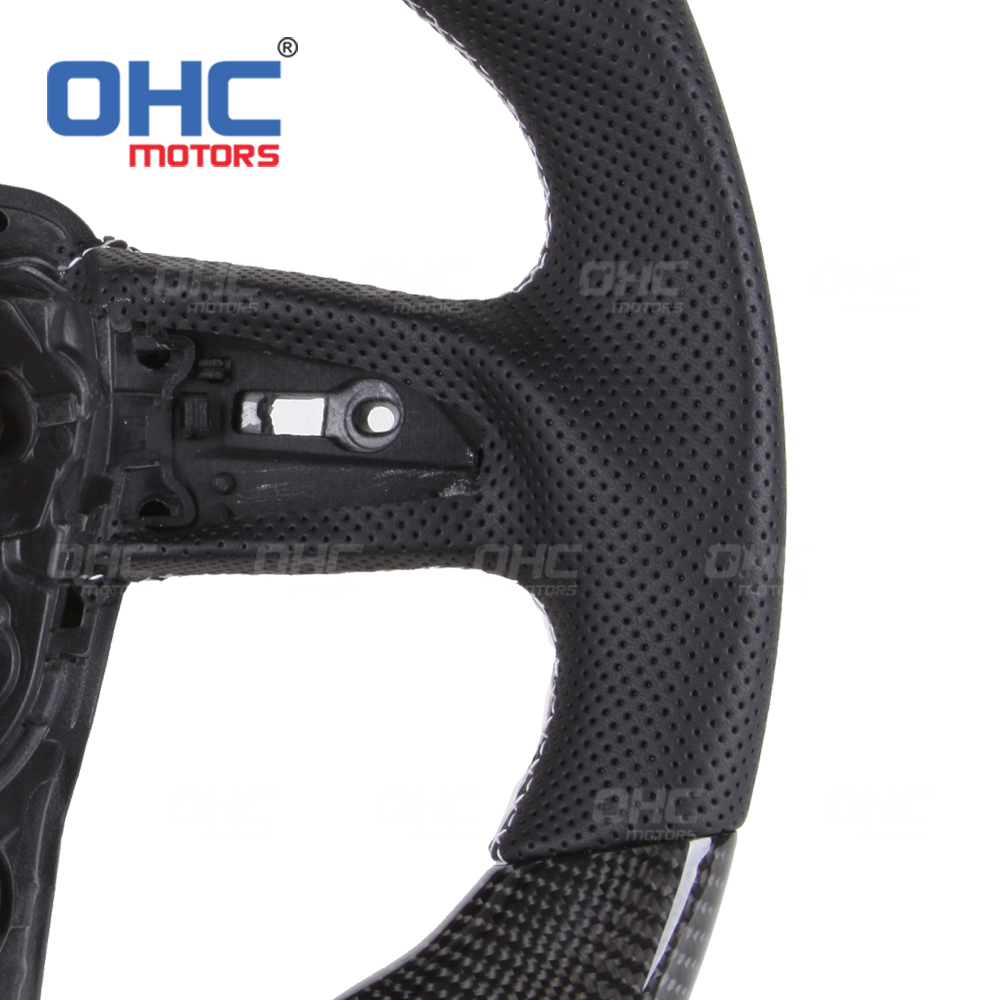 Carbon fiber steering wheel for Lamborghini URUS