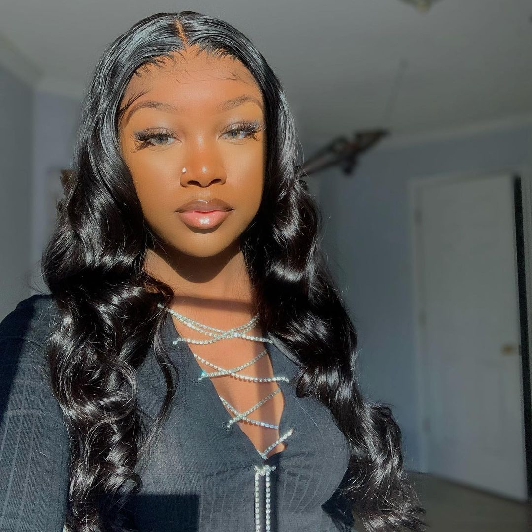 4*4 Lace Closure Wig Pre-Plucked Loose Wave Human Hair Wigs Loose Curly Wigs Natural Hairline