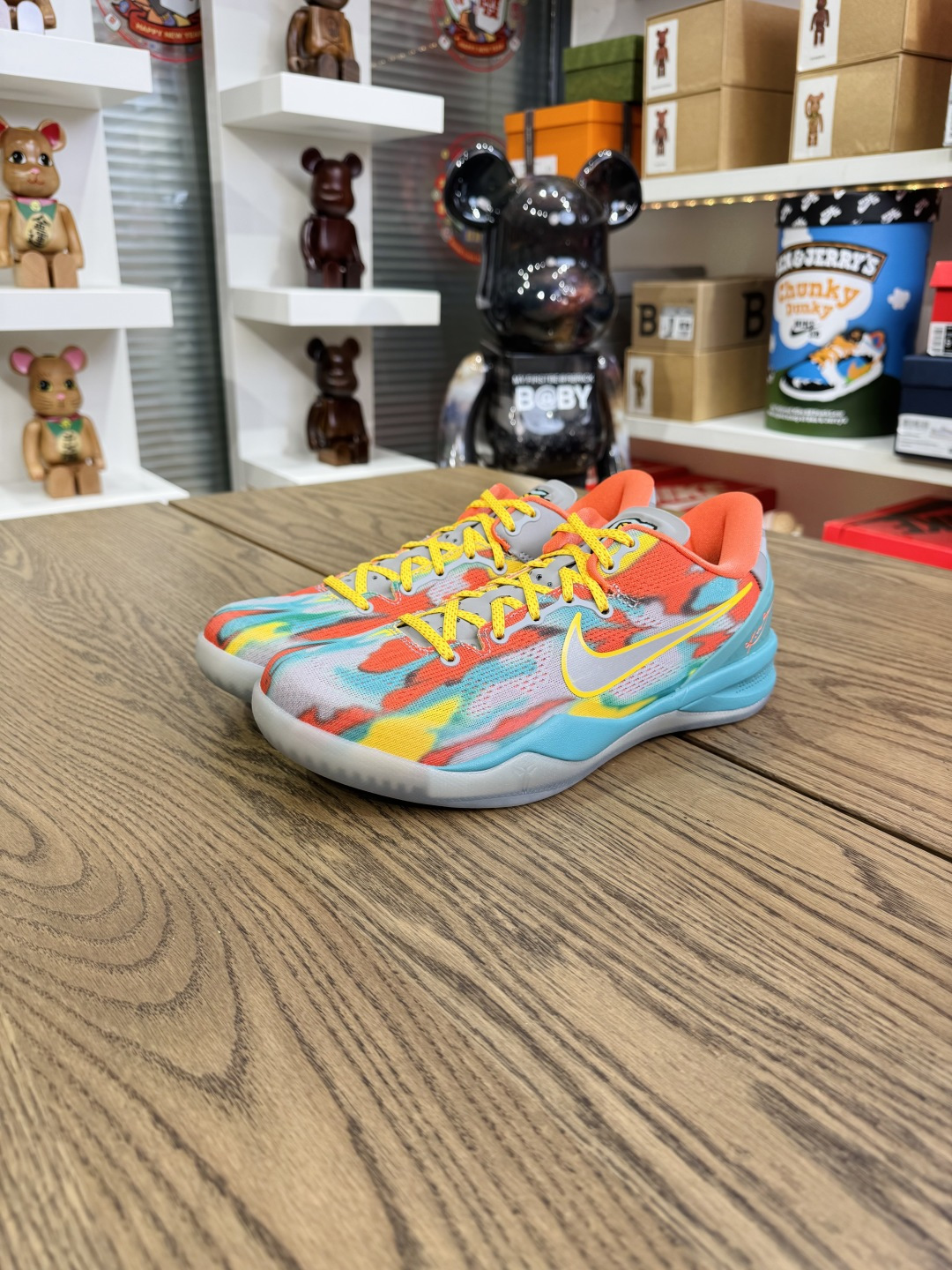 Kobe 8 威尼斯 2024版  Venice Beach Ultta產品  尺碼 US7-14「40-48.5」  FQ3548-001