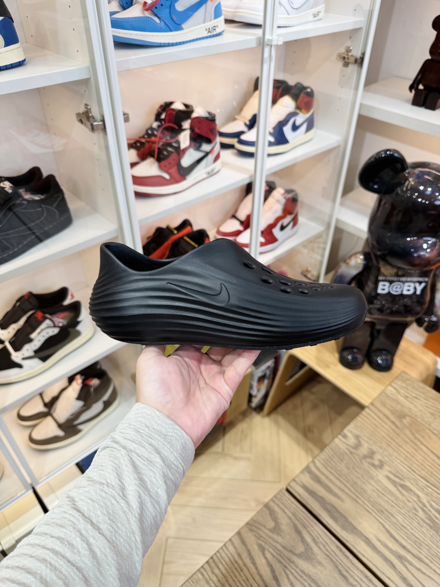 Nike ReactX Rejuven8  简约洞洞鞋 男女同款 黑色