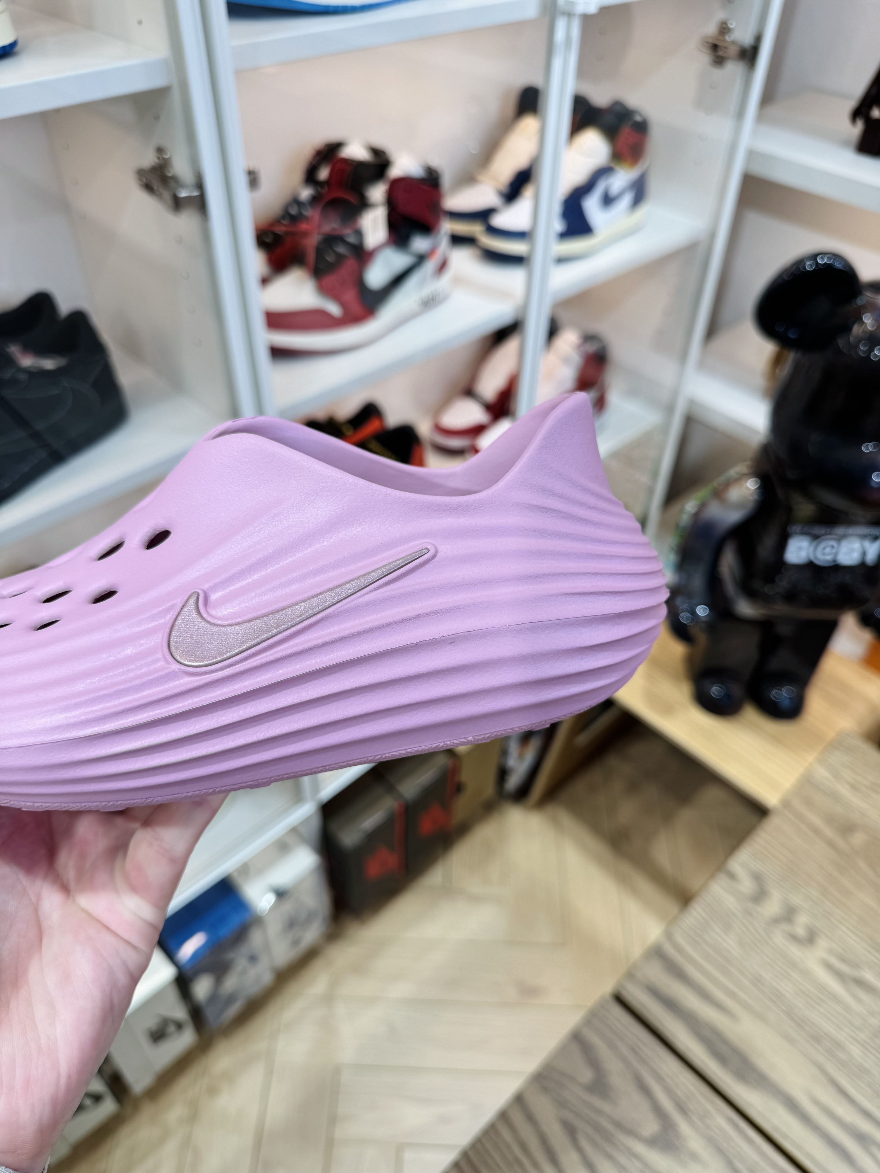Nike ReactX Rejuven8  简约洞洞鞋 女款 粉色