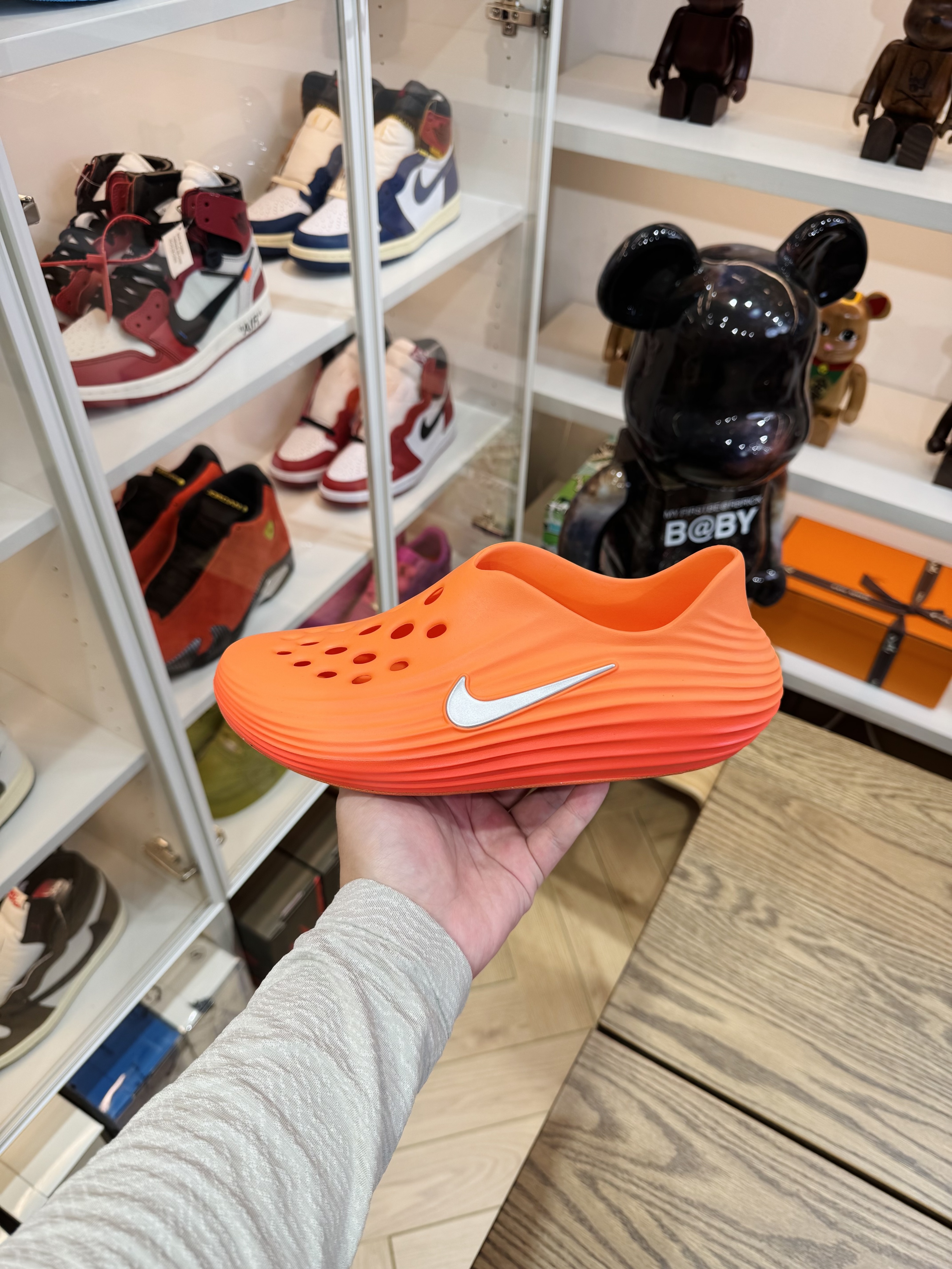 Nike ReactX Rejuven8  简约洞洞鞋 男女同款 橙色