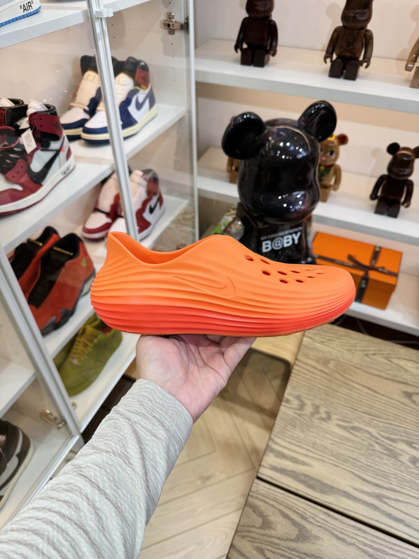 Nike ReactX Rejuven8  简约洞洞鞋 男女同款 橙色