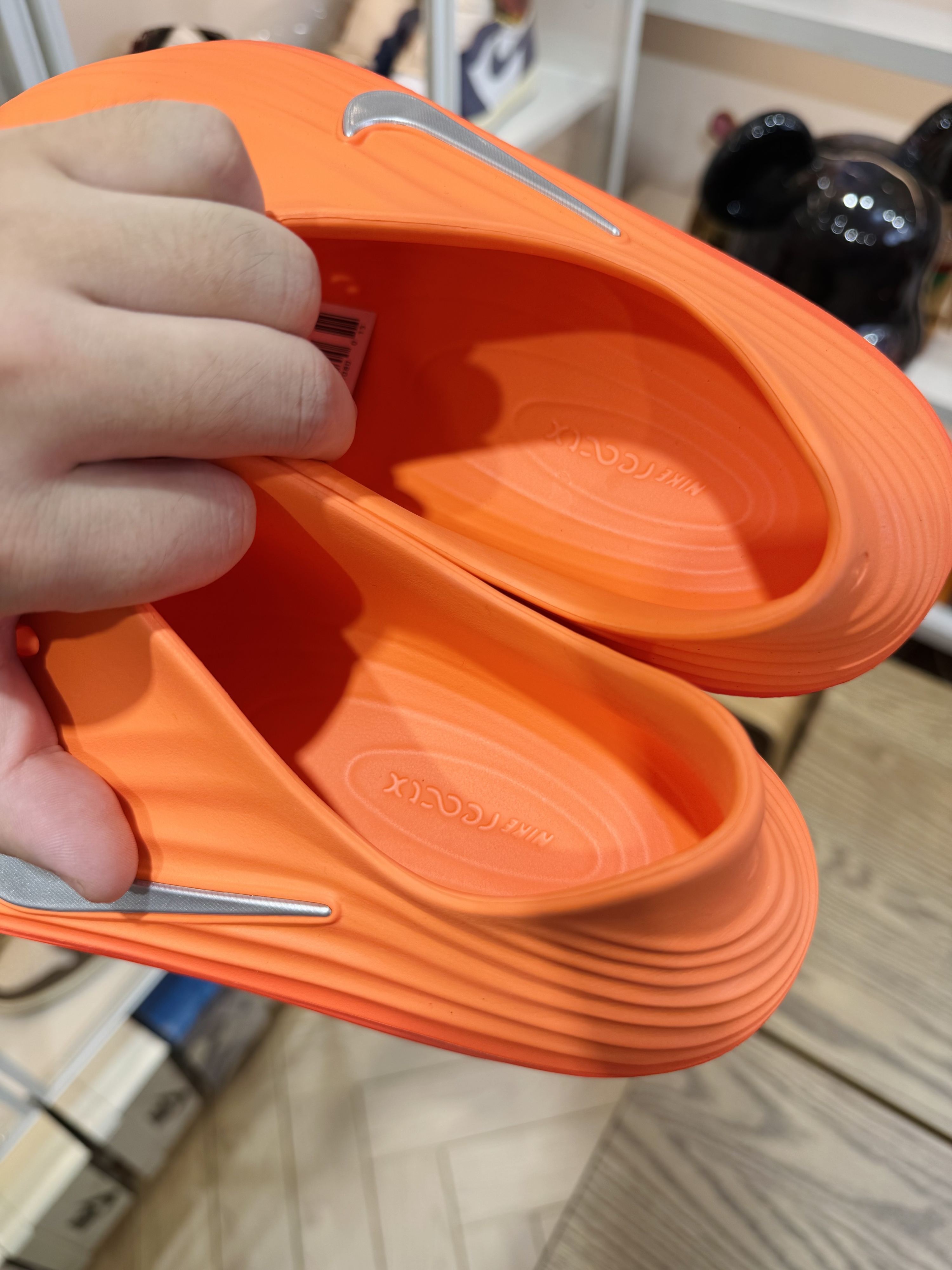 Nike ReactX Rejuven8  简约洞洞鞋 男女同款 橙色