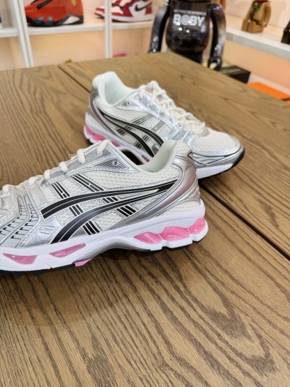 Asics Gel-Kayano 14 Y2K千禧風 男女同款 銀白粉1203A537-103
