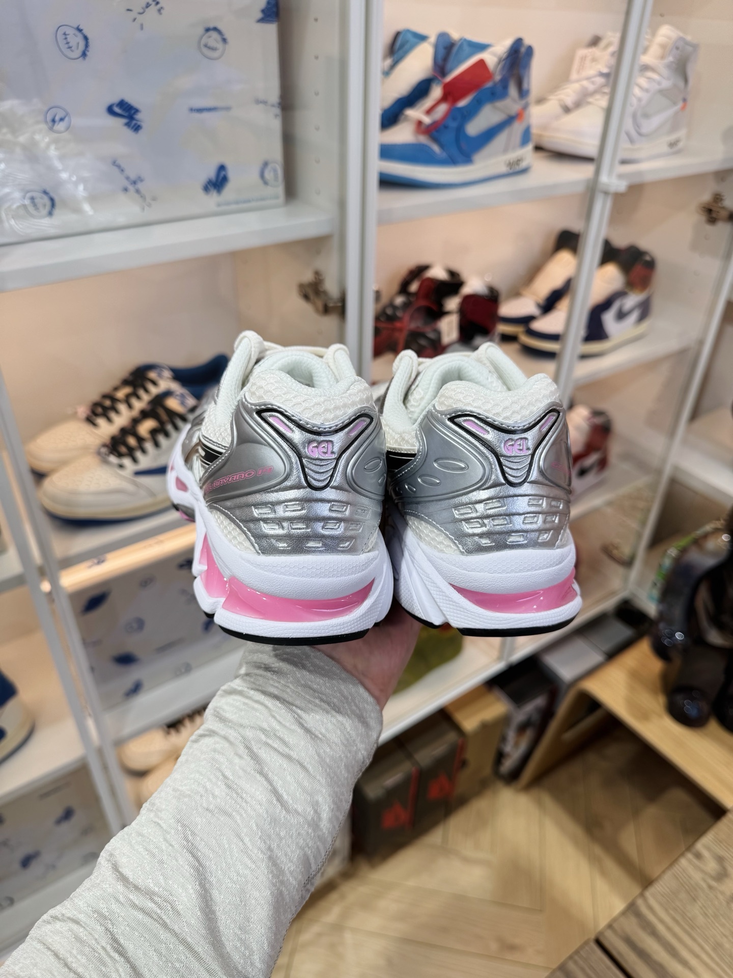 Asics Gel-Kayano 14 Y2K千禧風 男女同款 銀白粉1203A537-103