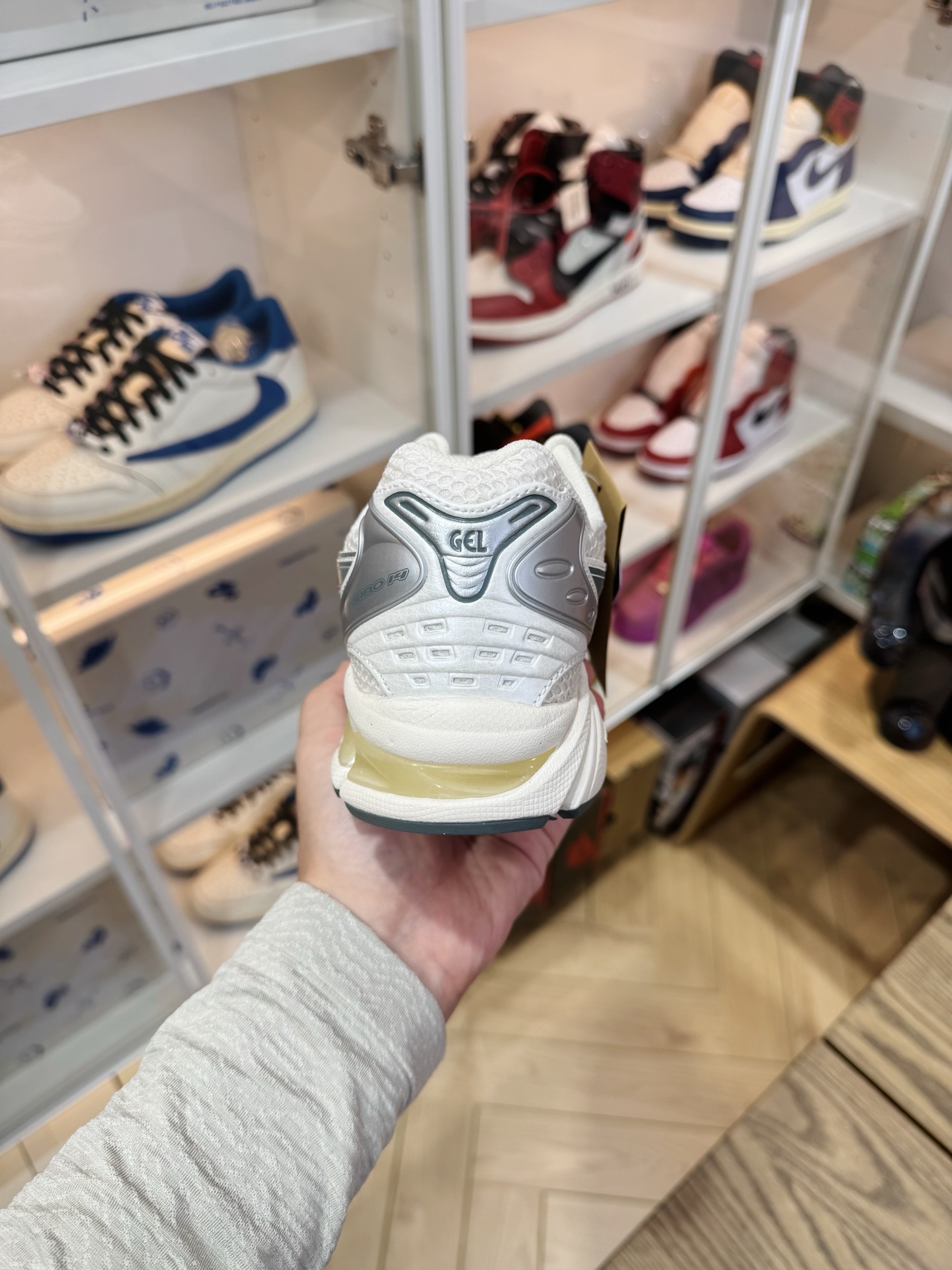 Kayano 14 銀白色 Y2k戶外機能 男女同款 1201A019-200