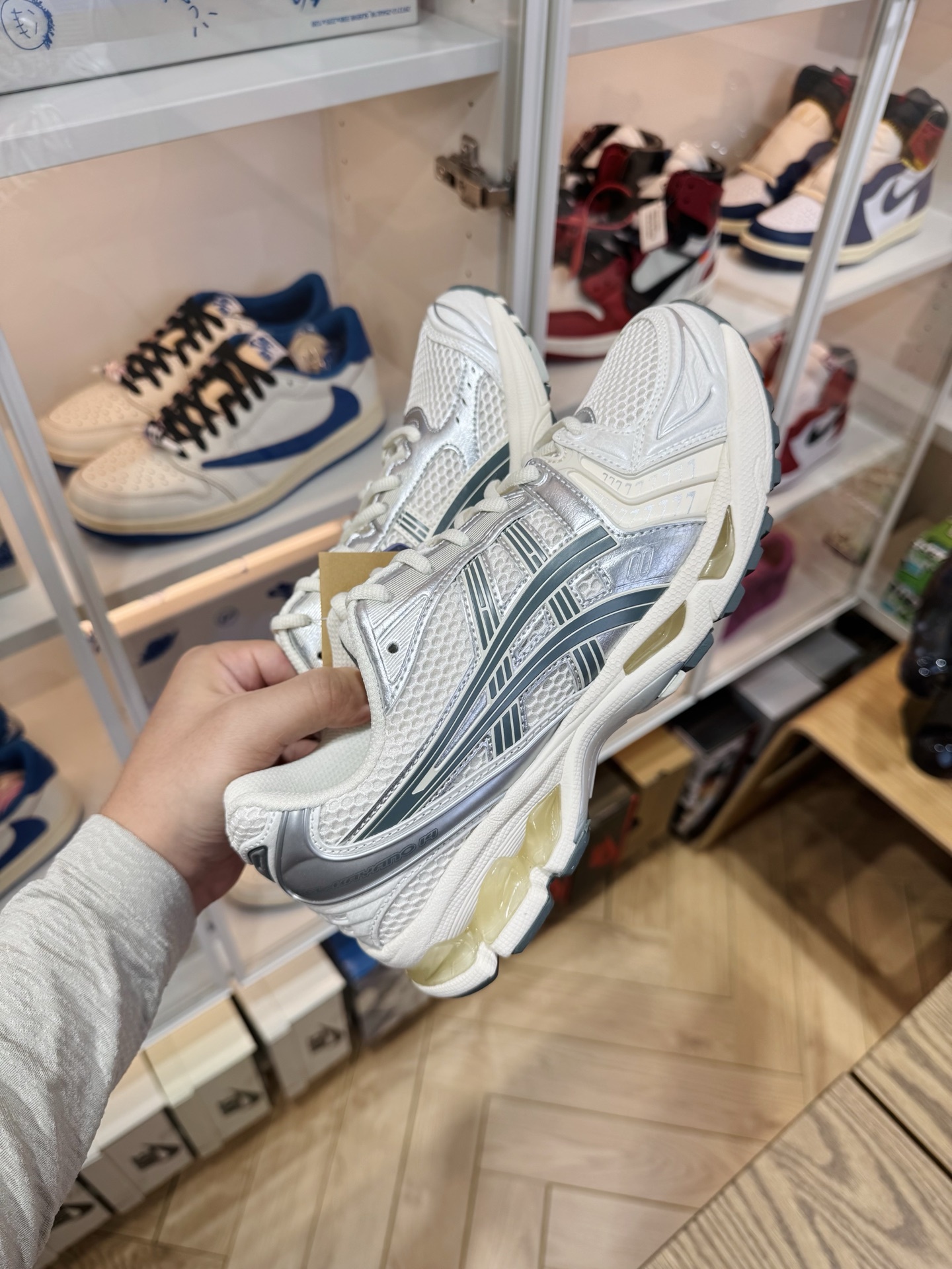 Kayano 14 銀白色 Y2k戶外機能 男女同款 1201A019-200