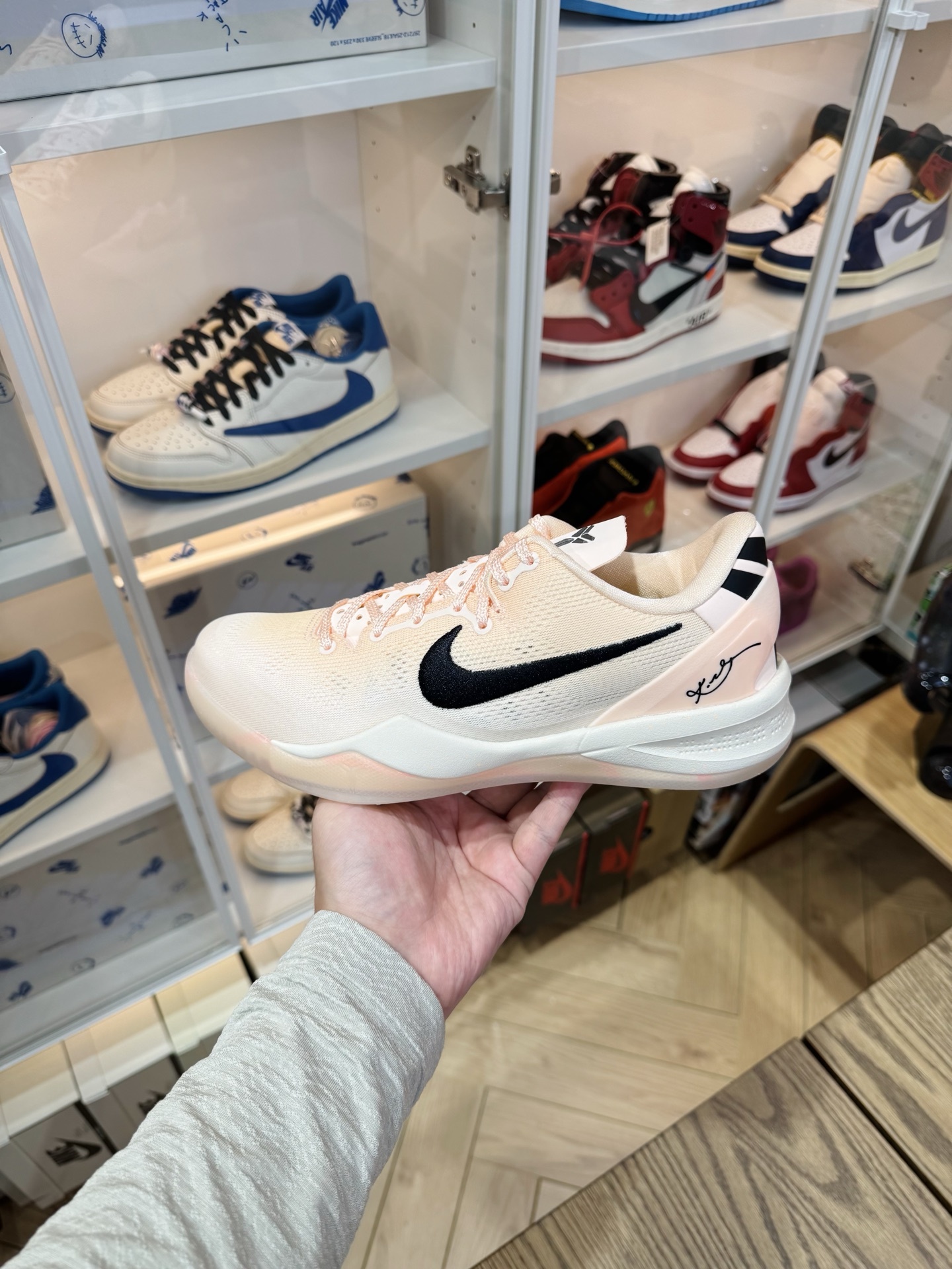 KOBE 8 ACADEMY P 克拉克森同款 EYBL限量版 粉黑色 HQ3138-800