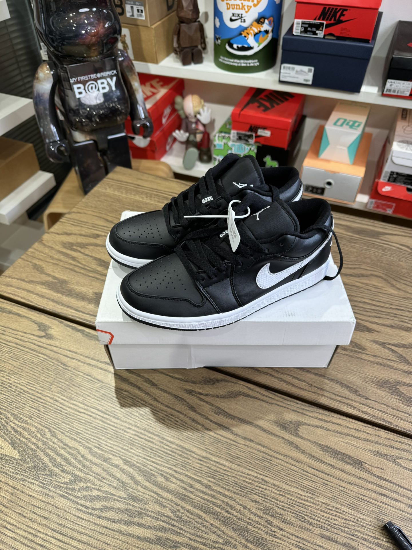 【樣品清倉】AO9944-001（僅1雙） 尺碼 US8W/EUR39/25cm